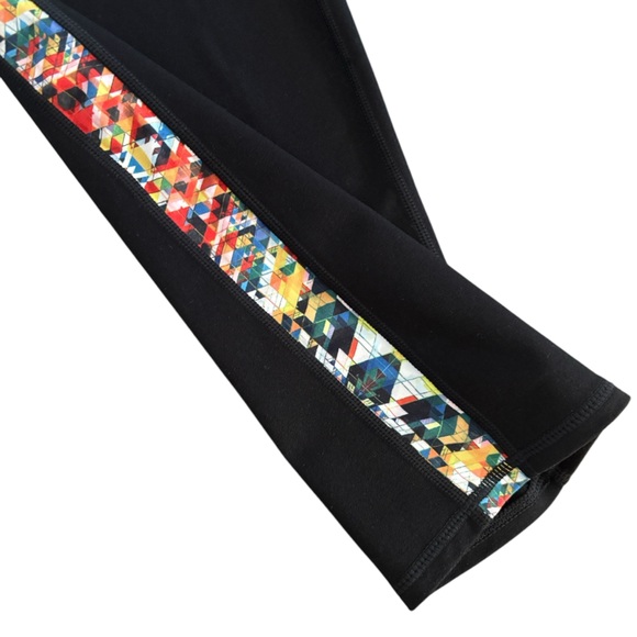 Fabletics Black Capri Leggings Small - Picture 4 of 9